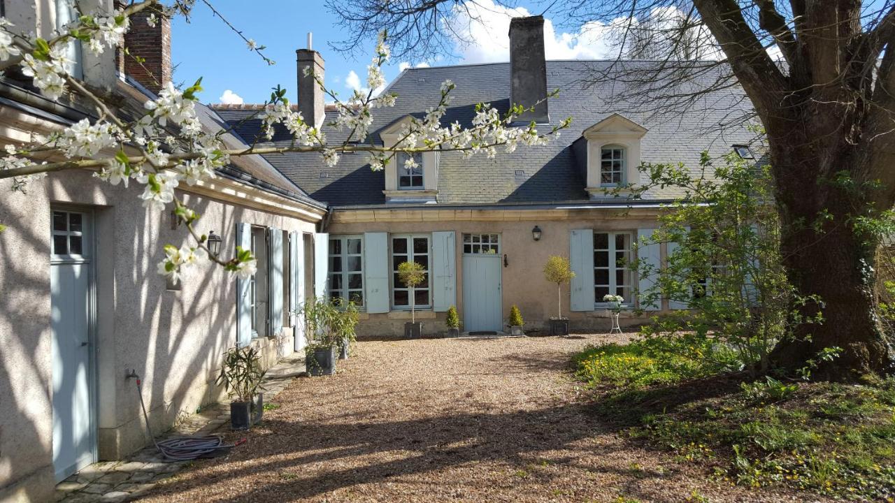 La Maison Celadon Prunay-Cassereau Екстериор снимка